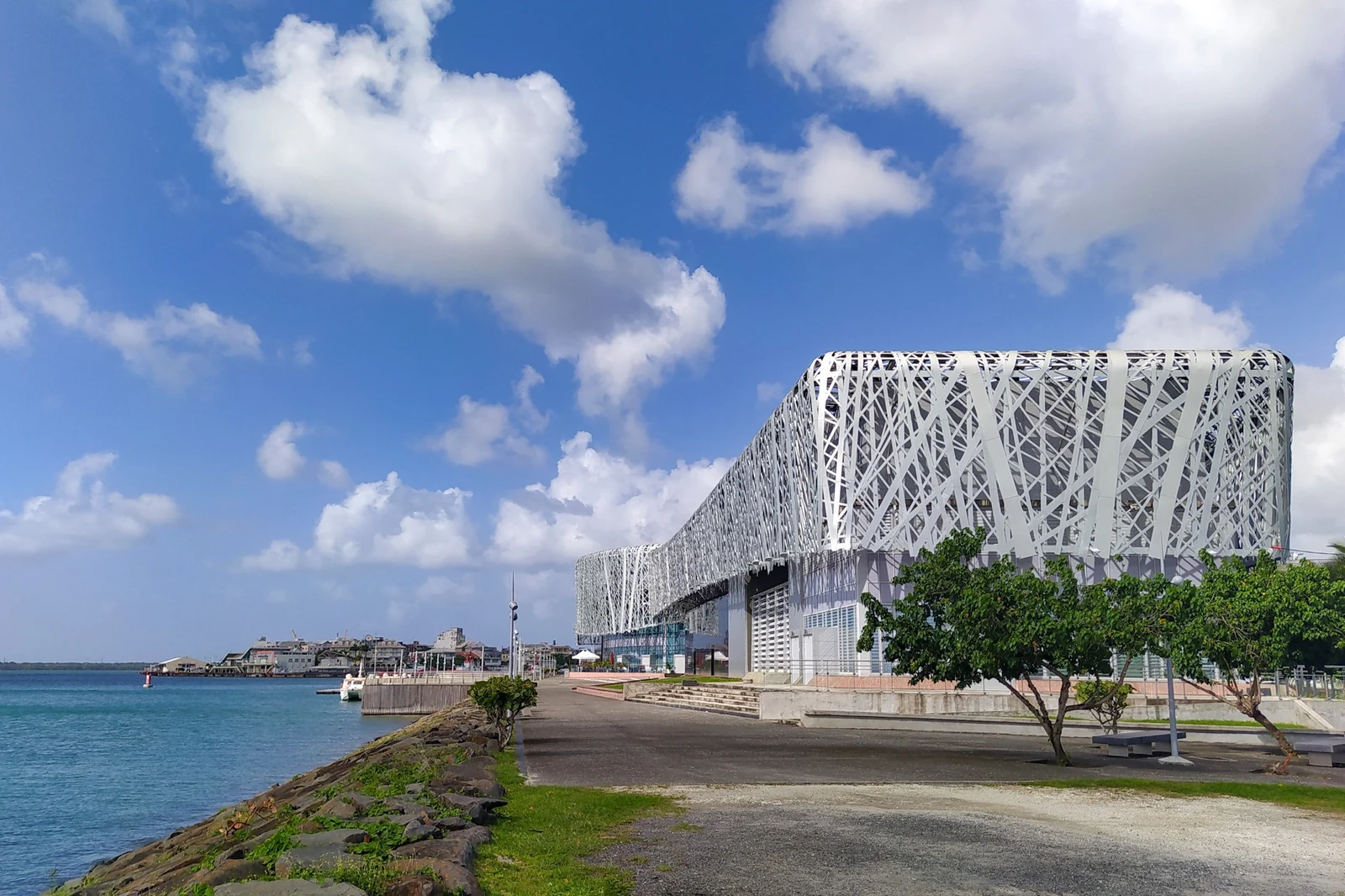 Pointe-à-Pitre, côté baie.